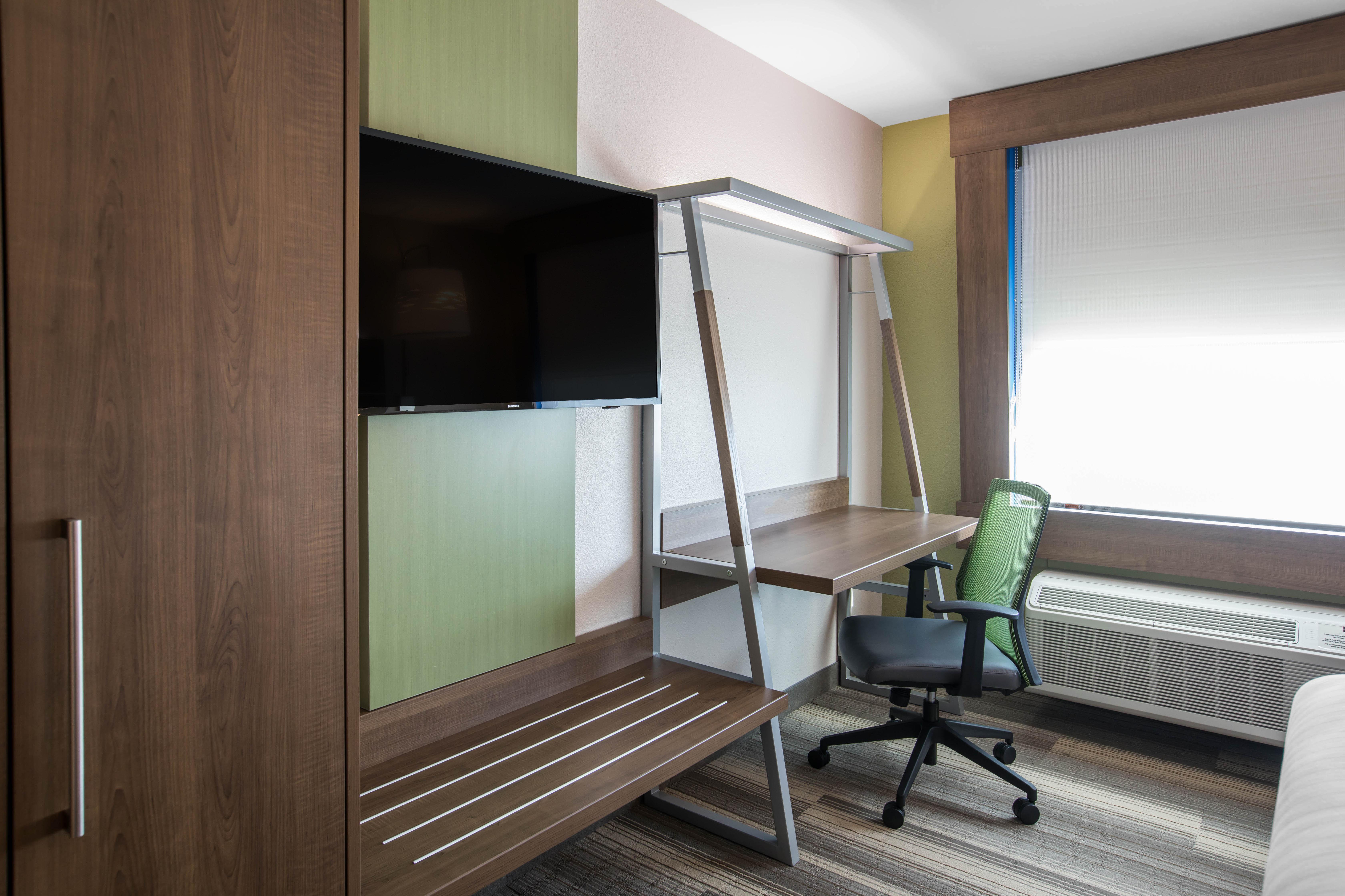 Holiday Inn Express & Suites Ludington By Ihg Exterior foto